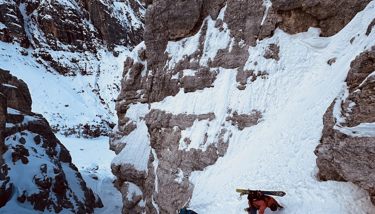 Aufstieg in der Scharte | © privat