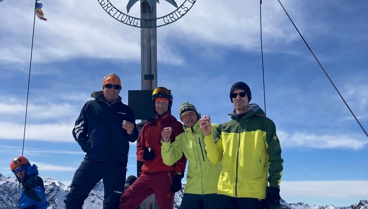 Prosit auf die schöne Skitour auf den Zischgeles | © privat