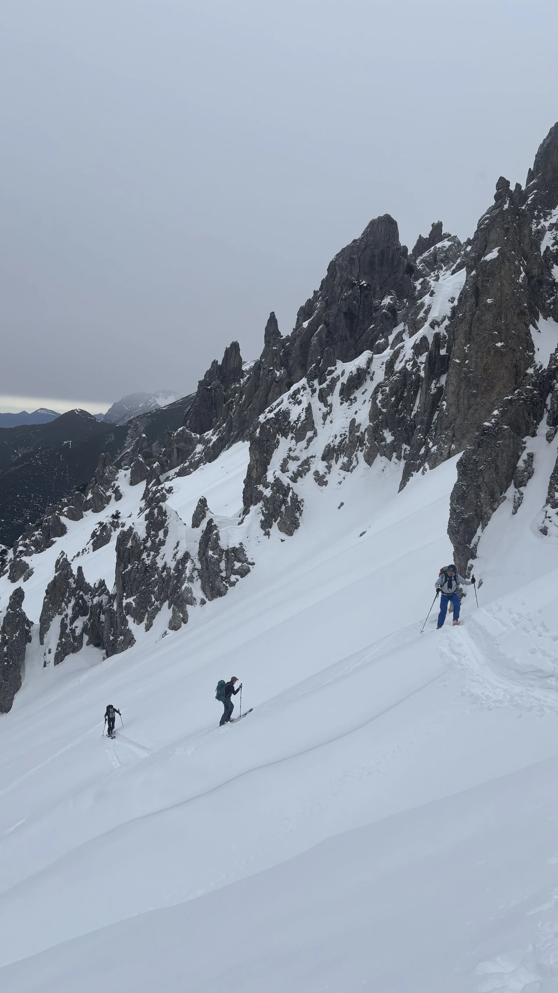 Aufstieg zur Kuhjochscharte | © Simon E.