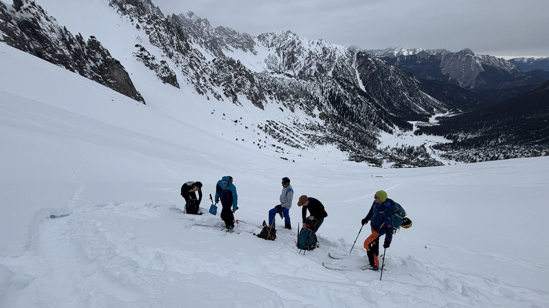 Überprüfung des tückischen Altschneeproblems | © Simon E.