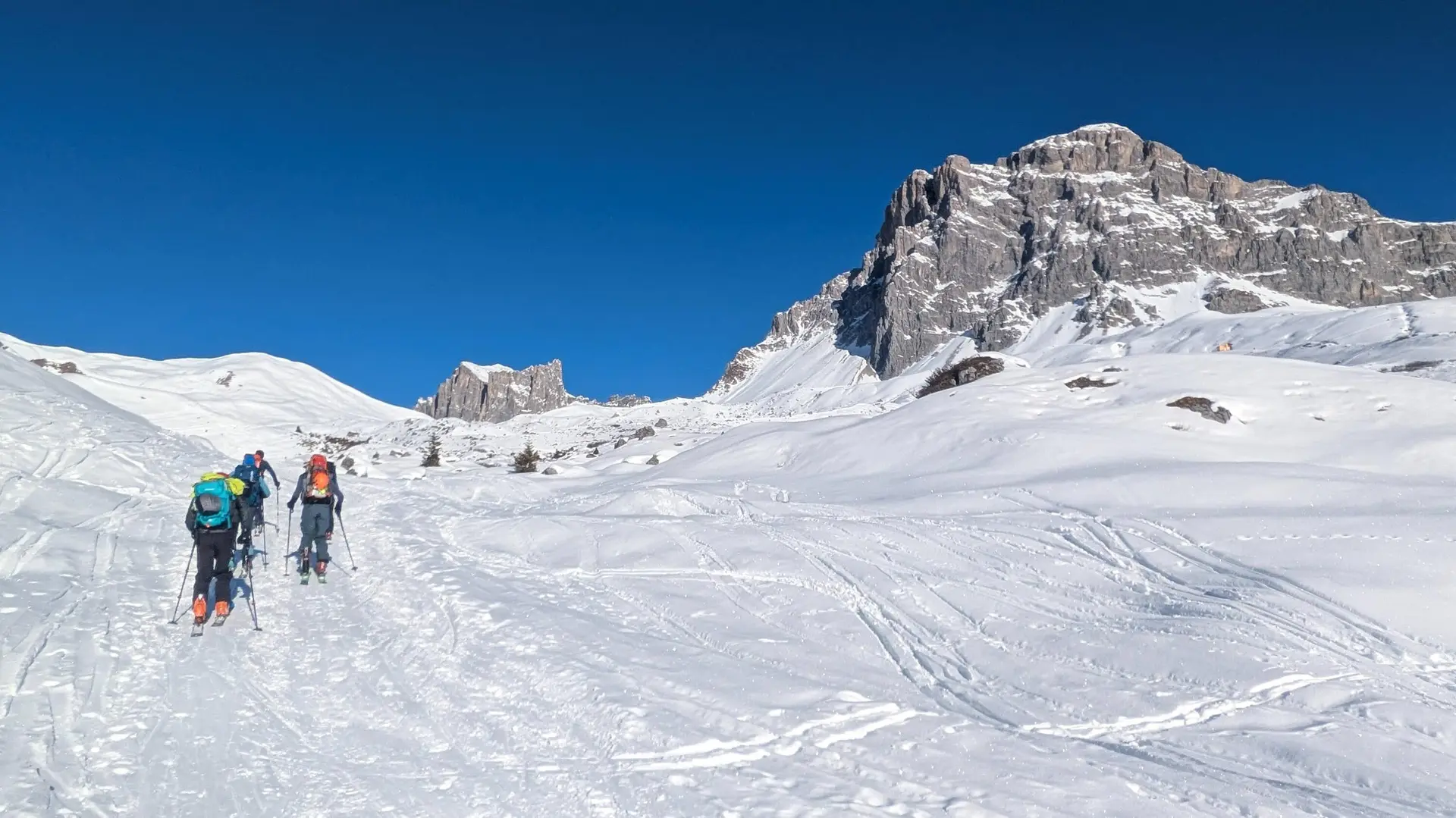 Aufstieg zur  Giraspitz mit Sulzfluh | © PeterW