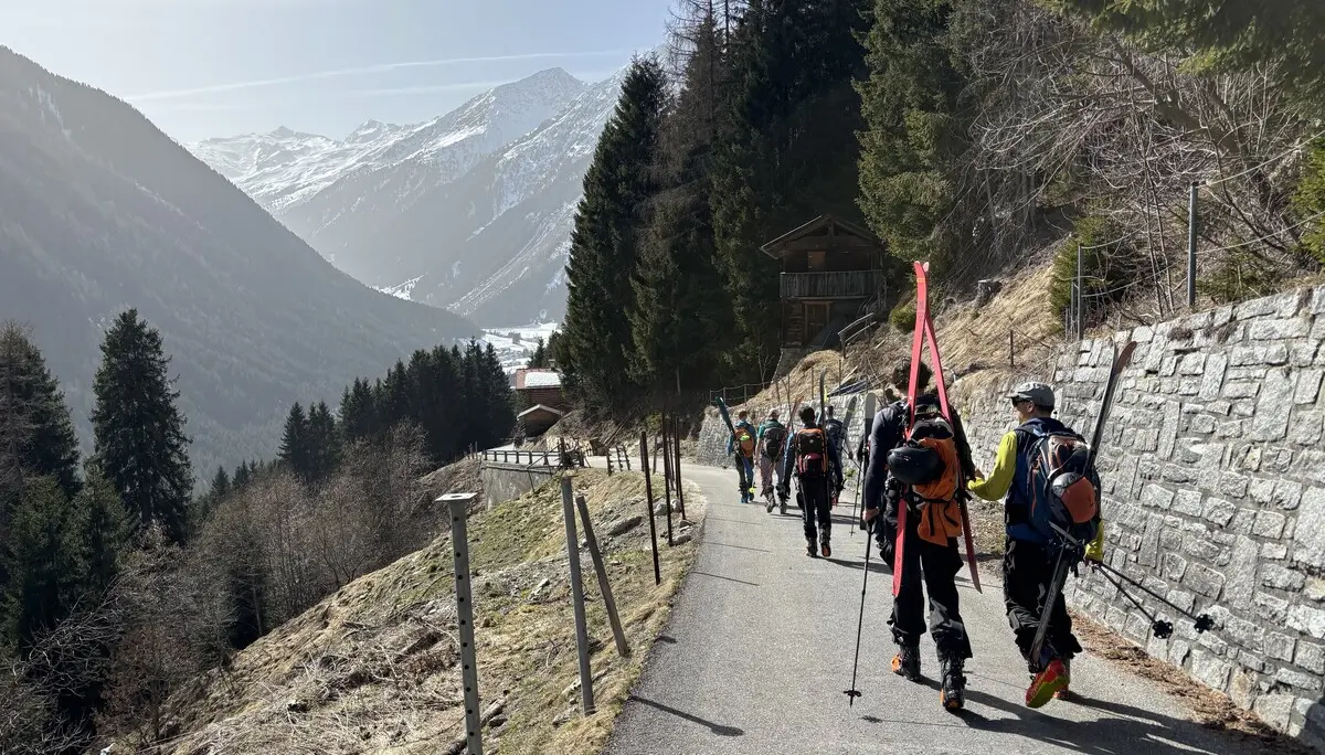 Abstieg zu Fu0 Richtung Gries | © privat