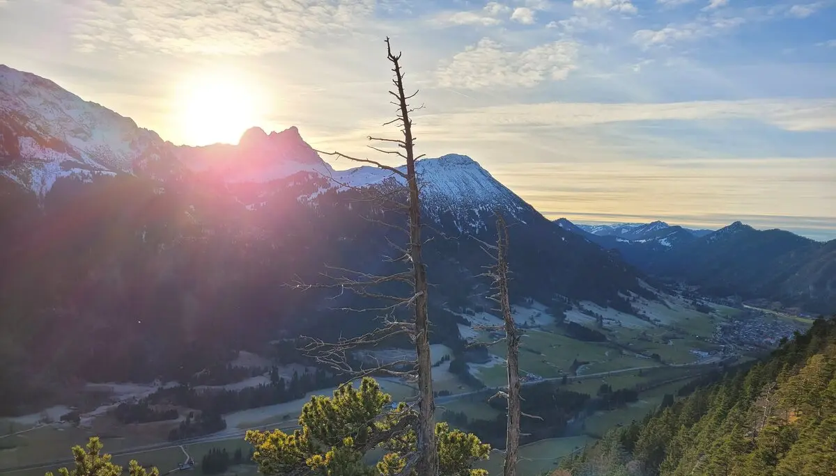 Talblick | © Aron Nuber