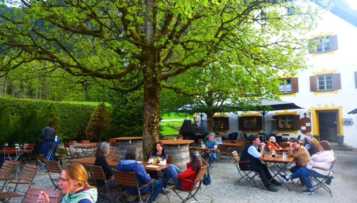 Die Gruppe kehrt abschließend in der Ettaler Mühle ein. | © DAV Augsburg Unterwegsgruppe Gotlind