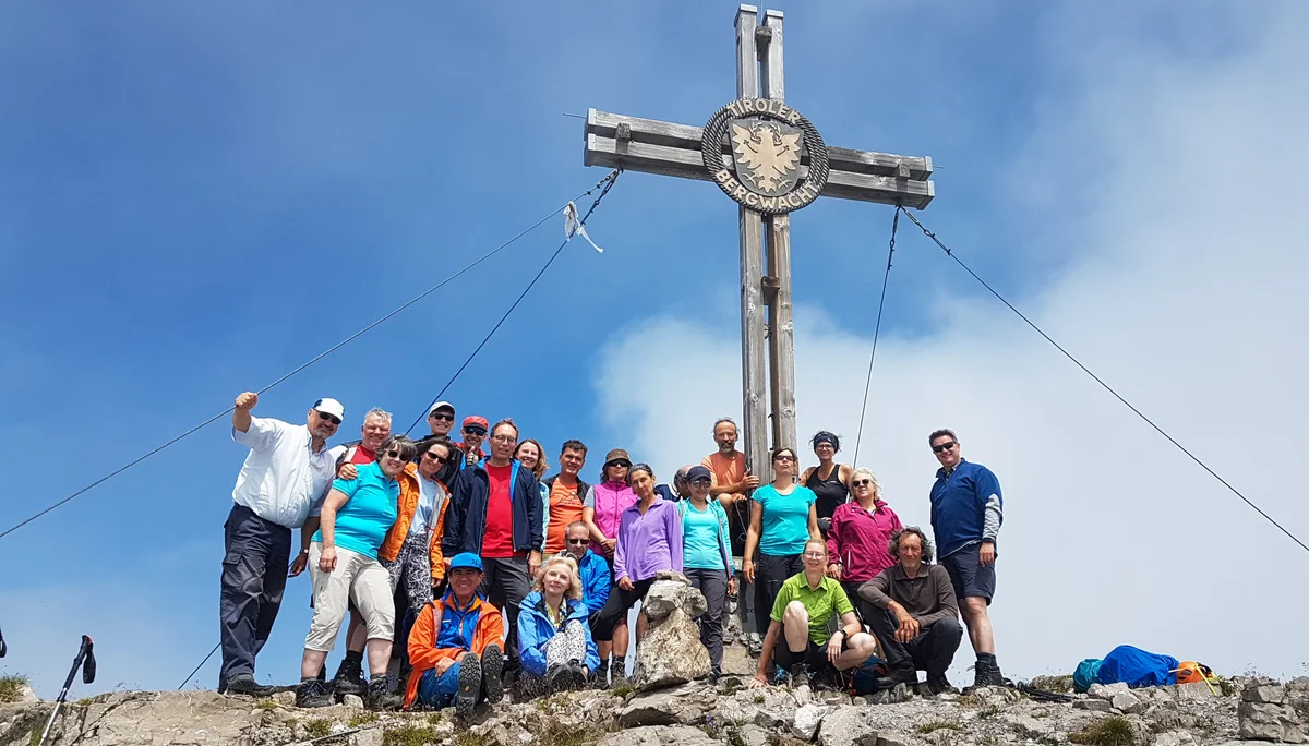 Die Gruppe ist am Gipfel. | © DAV Augsburg Unterwegsgruppe Dieter