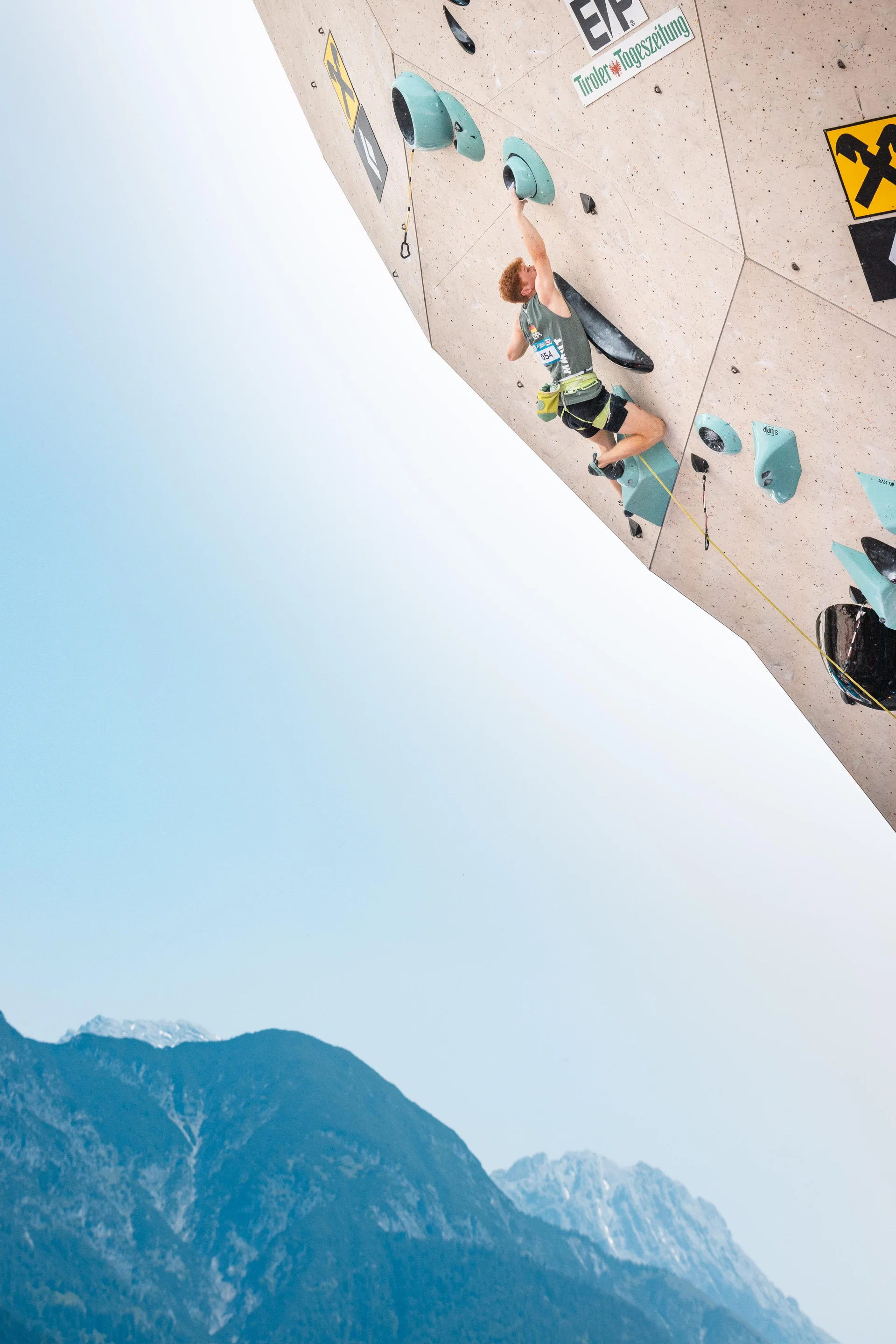 Max Dinger Kletterer | © IFSC