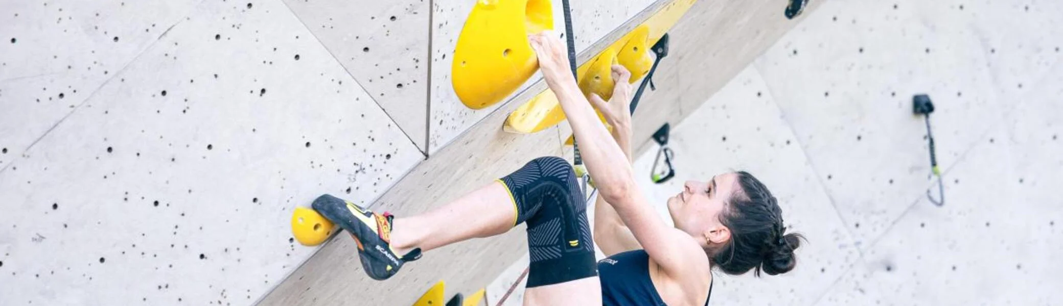 Annika Müller beim Klettern | © Xaver Quintus