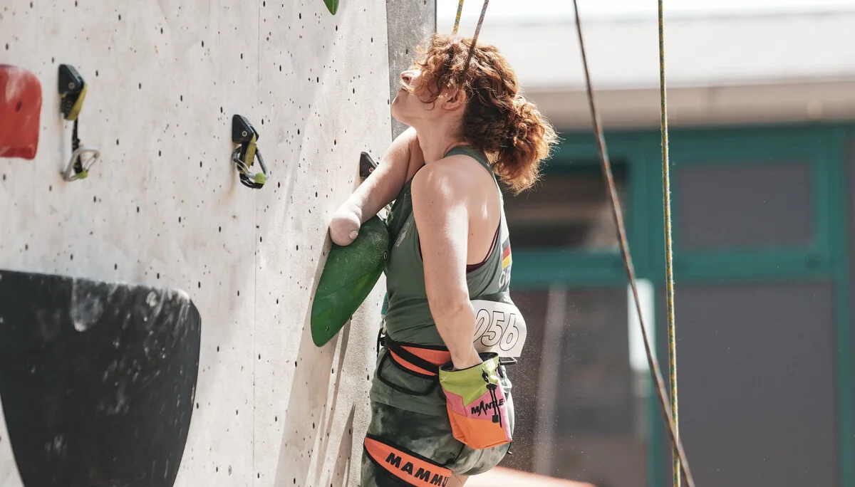 Paraclimberin an der Wand | © DAV/Pavlo Vekla