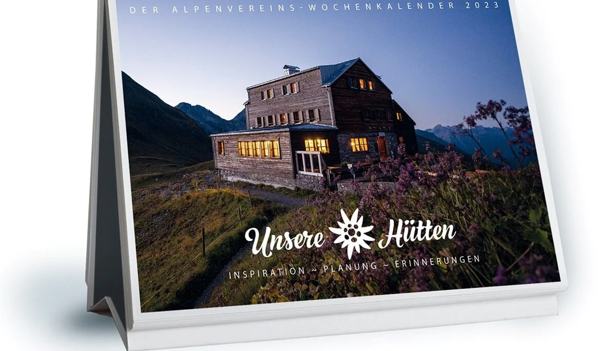 Cover des Hüttenkalender 2023 des Deutschen Alpenvereins. | © Deutscher Alpenverein e.V.