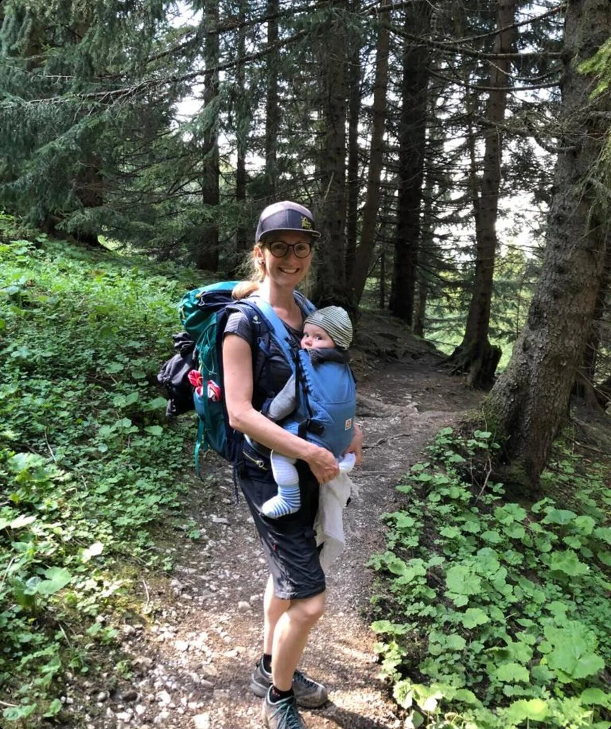 Baby-Wanderung im Allgäu / im Wald | © Laura Jantz-Klinkner